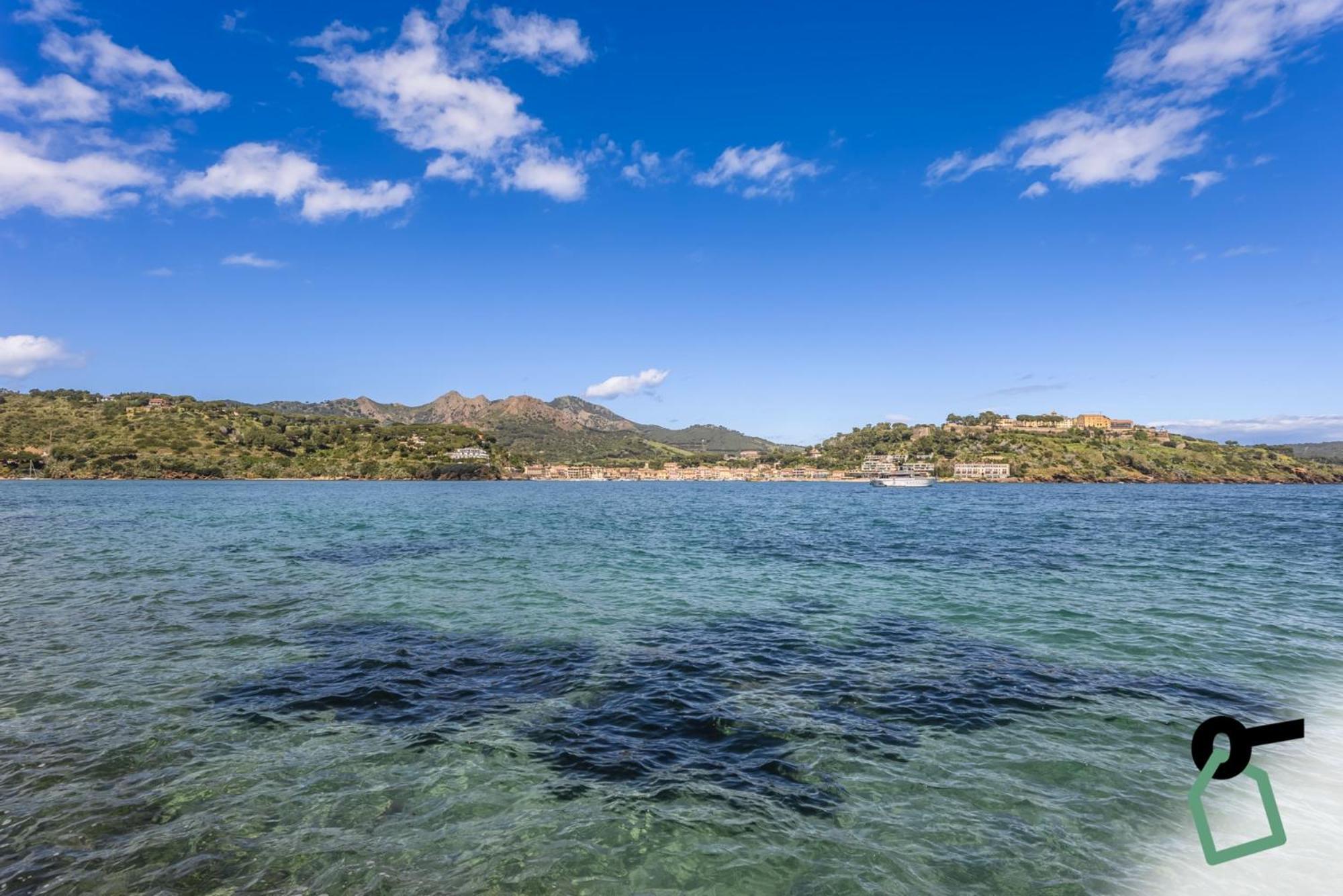 Hotiday Room Collection - Porto Azzurro Capoliveri  Εξωτερικό φωτογραφία