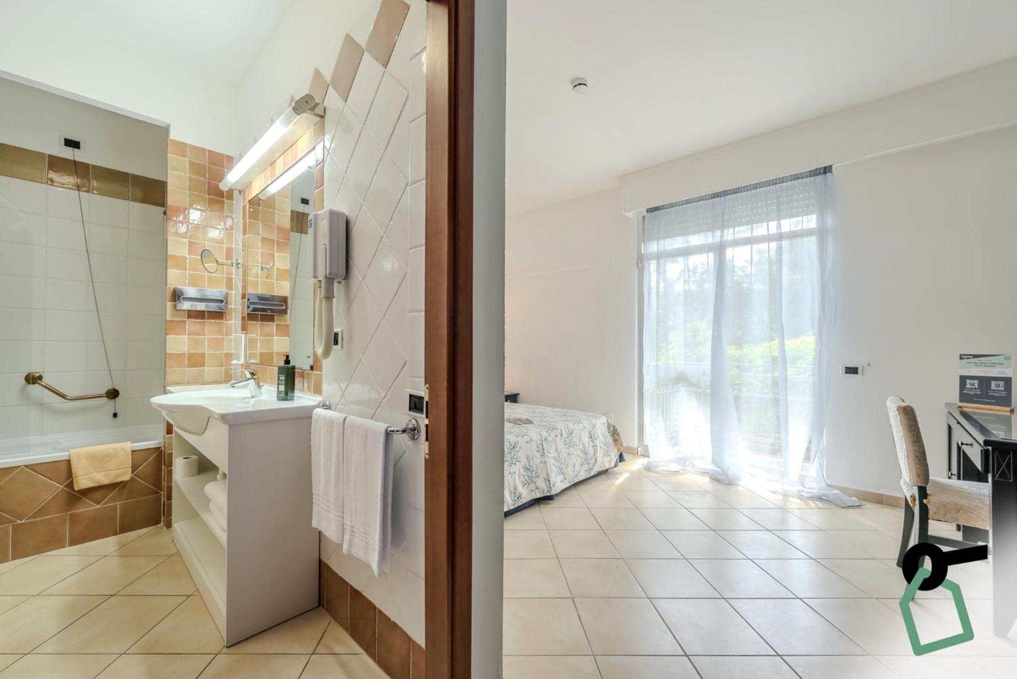 Hotiday Room Collection - Porto Azzurro Capoliveri  Εξωτερικό φωτογραφία