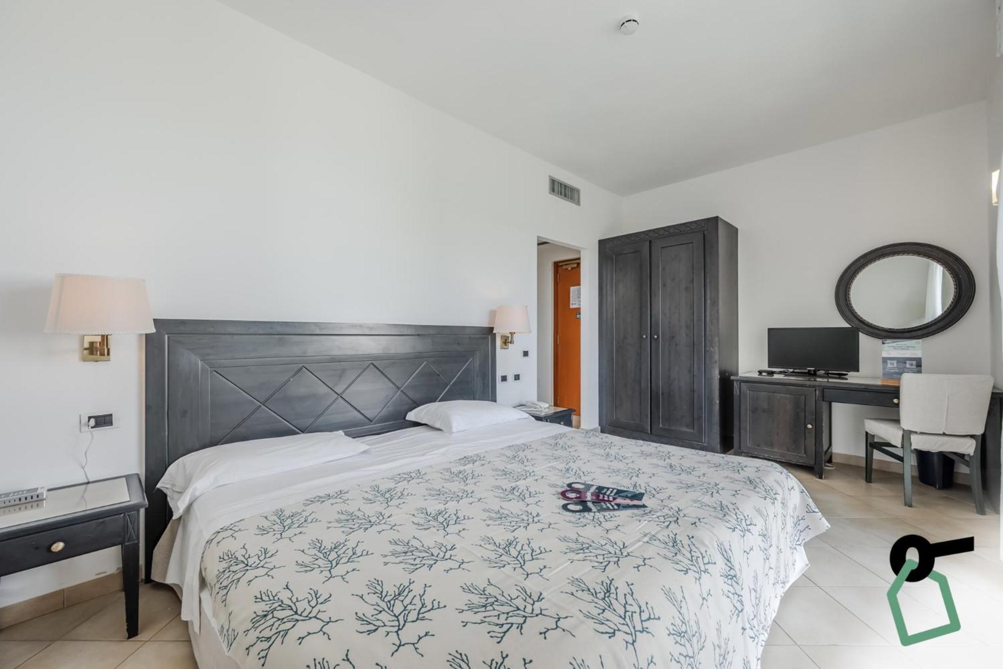 Hotiday Room Collection - Porto Azzurro Capoliveri  Εξωτερικό φωτογραφία